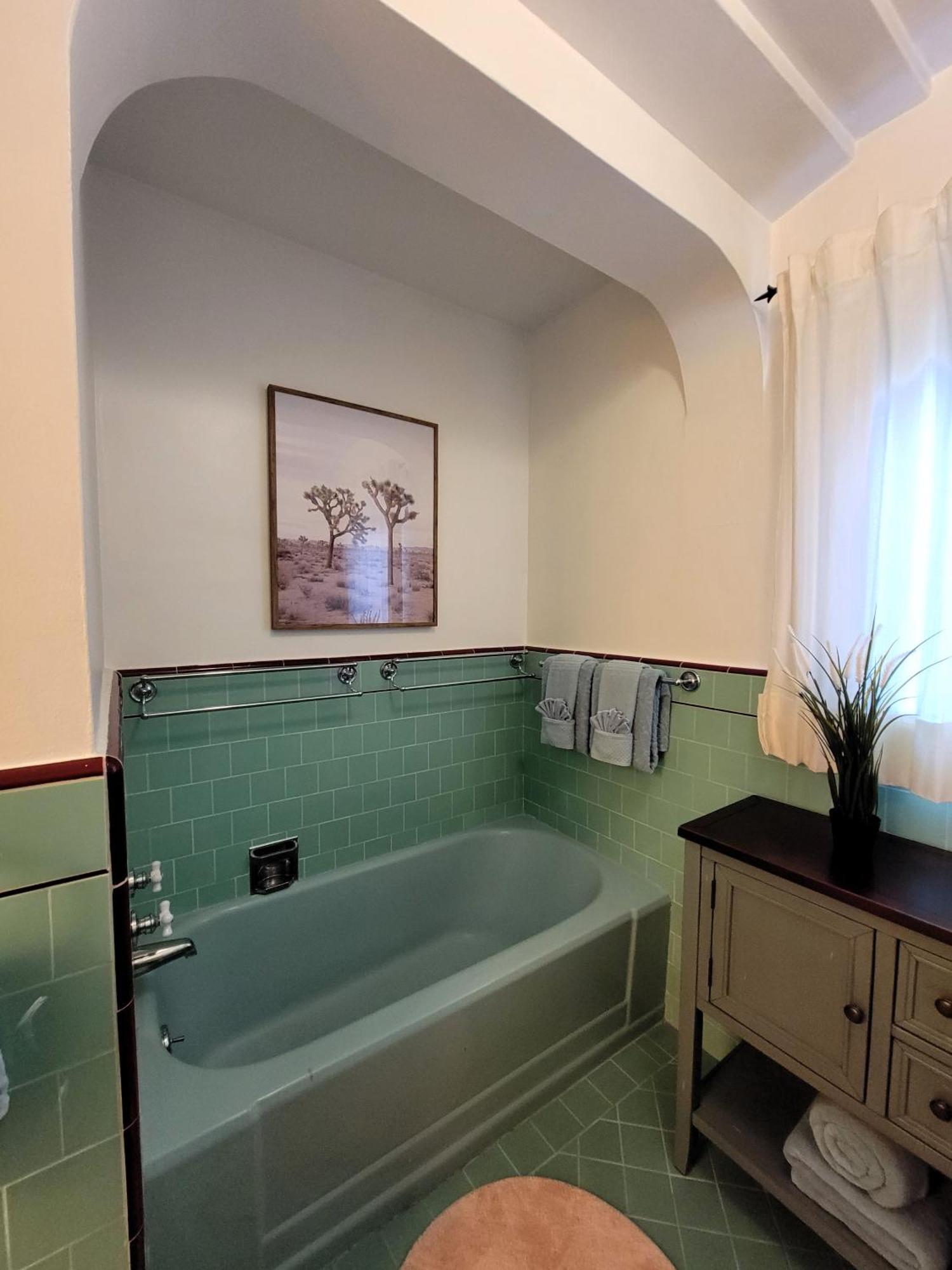 Сasa de vacaciones Encanto! Enchanted 3 Bedroom Private Near Lacma
